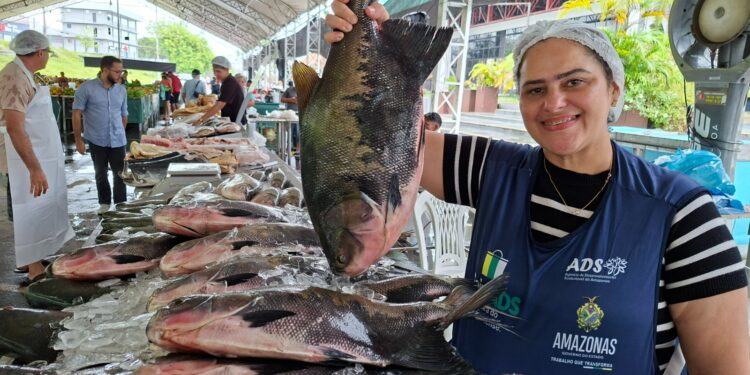 ADS comercializa mais de 37 toneladas de peixe na Semana Santa