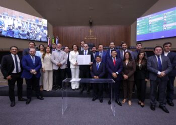 Roberto Cidade assume interinamente o Governo do Amazonas