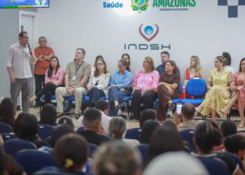 Governador Roberto Cidade lança programa para ampliar atendimento à saúde feminina