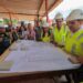 Governador Cidade acompanha avanço das obras no Residencial Tarumã em Manaus