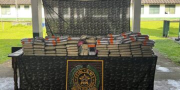 Forças brasileiras, peruanas e colombianas apreendem 300 kg de drogas na fronteira