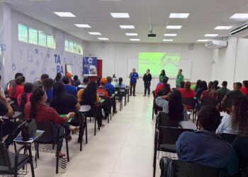 Ouvidoria do TCE-AM capacita 70 servidores em ação no alto Solimões
