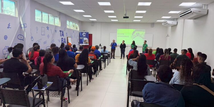Ouvidoria do TCE-AM capacita 70 servidores em ação no alto Solimões