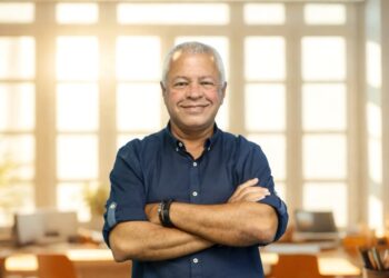 Júnior, pleno ou sênior: entenda as diferenças e evite armadilhas na carreira