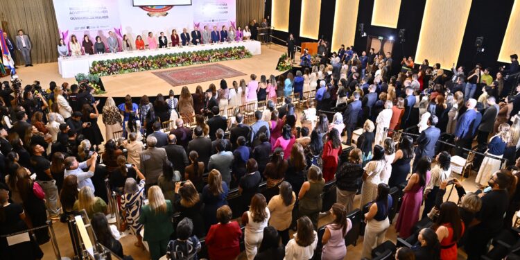 TCE-AM homenageia personalidades femininas e celebra dois anos da Ouvidoria da Mulher