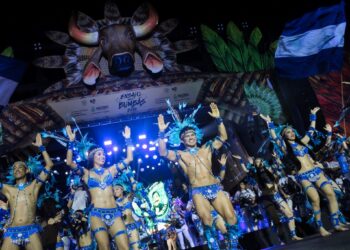 Bar do Boi Caprichoso celebra 38 anos com tributo ao Pop da Selva no Sambódromo