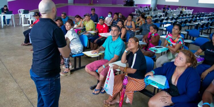 Em Codajás, família que viajou por seis horas garante benefícios no Mutirão Previdenciário da Defensoria