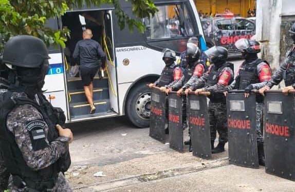 71 PMs são transferidos para nova unidade prisional militar, diz MP