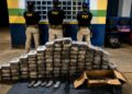 PRF apreende 100 kg de drogas e munições em BR no interior do Amazonas