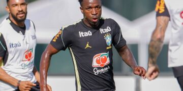 Seleção brasileira se reapresenta e faz 1º treino para encarar Haiti