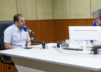 À Rádio Difusora, governador Roberto Cidade faz balanço de dois meses de gestão junto ao Executivo Estadual