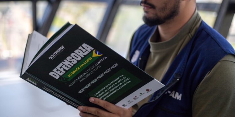 Defensores do Amazonas têm artigos publicados em obra nacional sobre justiça climática