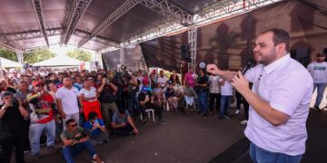 Roberto Cidade leva serviços e entregas do Governo Presente para Itacoatiara