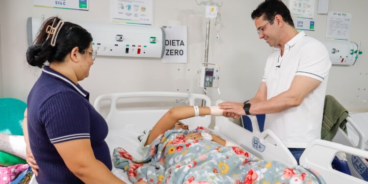 Novo secretário estadual de Saúde vistoria 28 de Agosto em Manaus
