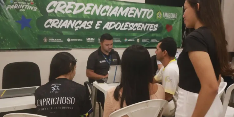 Festival de Parintins 2026: Crianças abaixo de 10 anos não poderão acessar as arquibancadas das Galeras
