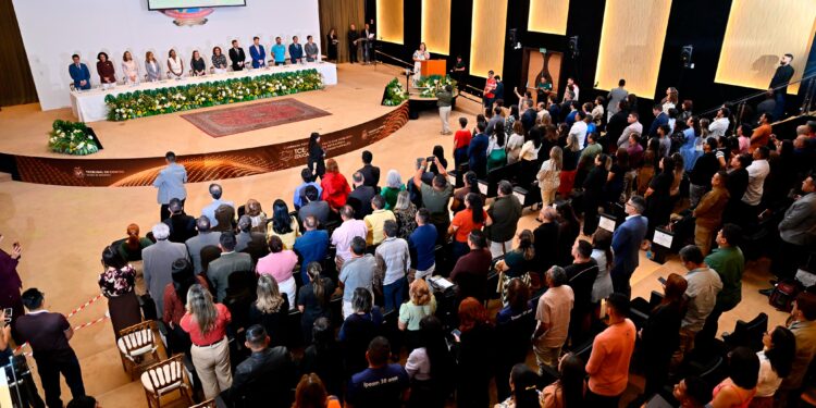 TCE-AM consolida programa educacional com adesão de 59 municípios do Amazonas