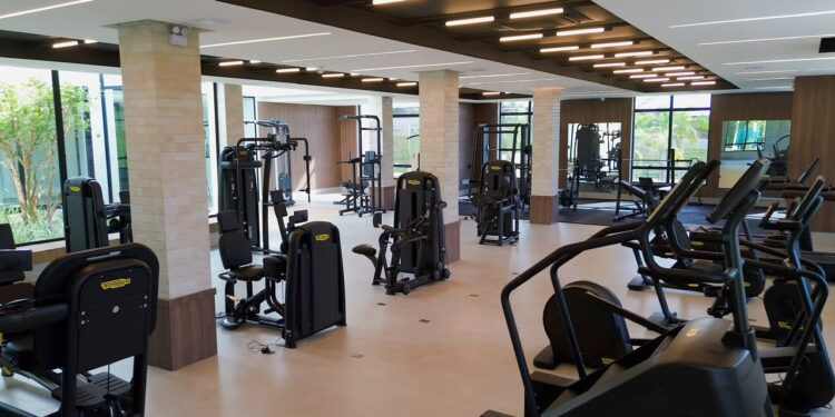Academia do Quintas de São José do Rio Negro traz o que há de mais moderno em equipamentos fitness para um estilo de vida de longevidade saudáve