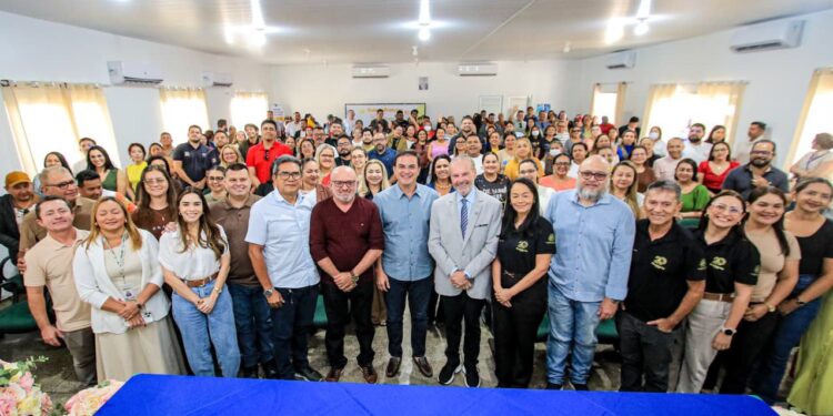 Ouvidoria do TCE-AM leva o Projeto Ouvir Amazonas a Parintins