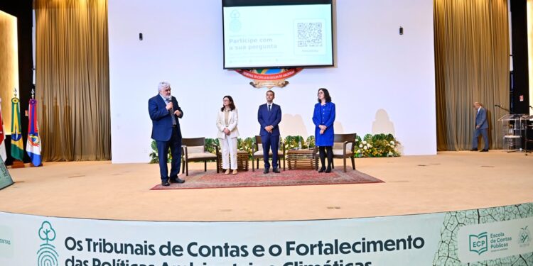 Painel do TCE-AM debate adaptação climática e futuro das cidades