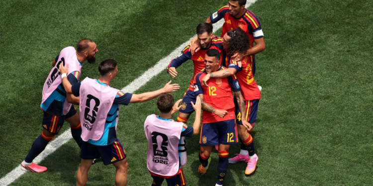 Espanha e Portugal, EUA e Bélgica jogam hoje pelas oitavas da Copa