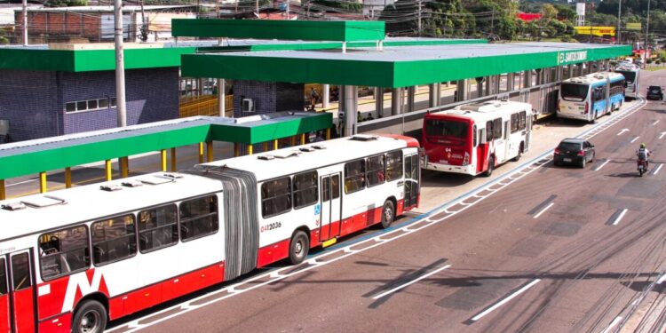 Greve dos rodoviários: Justiça do Trabalho determina 80% da frota em circulação