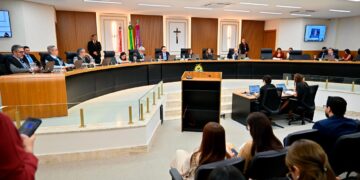 TCE-AM rejeita representação contra prefeito e vice de Tabatinga por falta de provas
