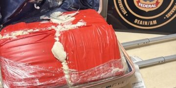Mulheres abandonam malas com 47 kg de maconha no Aeroporto Eduardo Gomes