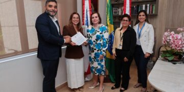 TCE-AM conclui relação de gestores com contas irregulares para envio ao TRE