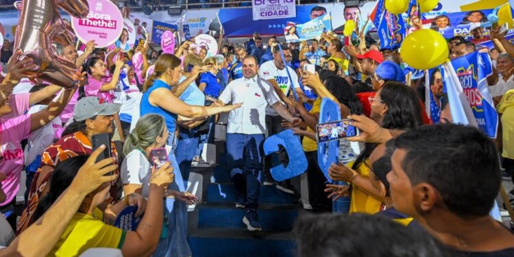Cidade lança candidatura com Arena lotada e recado à oposição: “Vou responder com trabalho”