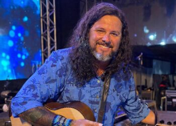 Salomão Rossy celebra a cultura de Parintins com “Antologia Parintins”