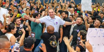 Cidade dialoga com artistas e produtores culturais sobre propostas para o setor