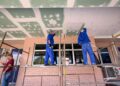 Governador do Amazonas vistoria obras da Maternidade Azilda Marreiro em Manaus