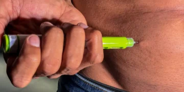 Anvisa aprova nova caneta emagrecedora à base de semaglutida
