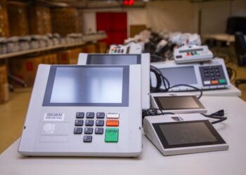 TRE-AM abre 658 vagas temporárias para apoio operacional nas Eleições 2026