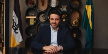 TSE suspende campanha de Renan Santos
