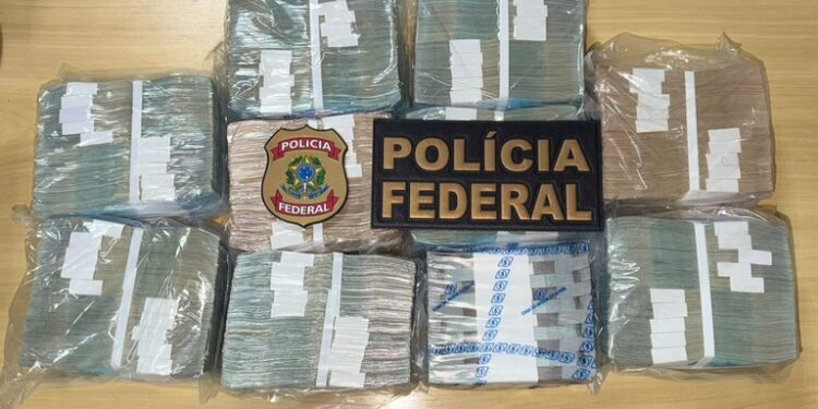 Eleições 2026: PF prende homem em flagrante e apreende R$ 1 milhão em Manaus