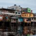 55,8% da população de Manaus vive em favelas e estudo defende novo modelo de crescimento urbano