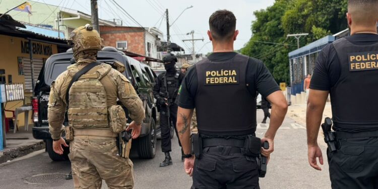 PF prende investigado que tentou impedir ato político em Manaus