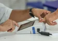 Eleitores vão às urnas hoje para escolher o presidente do país