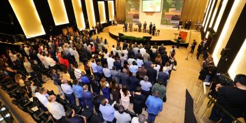Transporte fluvial e projetos escolares marcam debates da tarde em seminário no TCE-AM