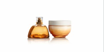 Natura apresenta Aura Alba Dourada, nova fragrância que une a rara Rosa Alba e a Flor do Mel em um acorde floral intenso e radiante
