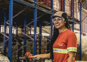 Solar Coca-Cola abre mais de 90 vagas de emprego no Amazonas