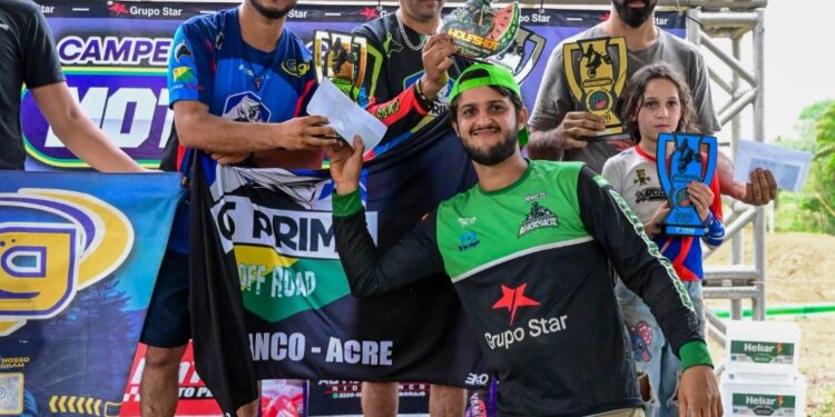 No Acre, envirense Salles Wanderley conquista título do Campeonato de Motocross 2026