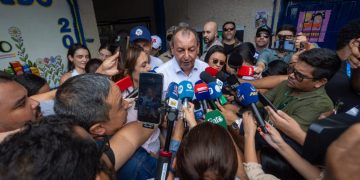 Omar Aziz é eleito governador do Amazonas