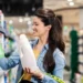 Gastos com alimentação e supermercado são os que mais pesam no orçamento dos brasileiros, segundo Serasa      